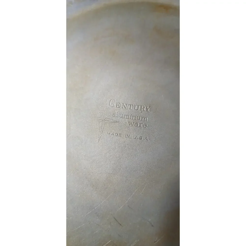 Vintage Century Aluminum Ware Made In The USA Large With Steamer